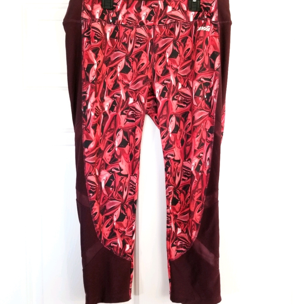 Avia Capri leggings, red / maroon size L